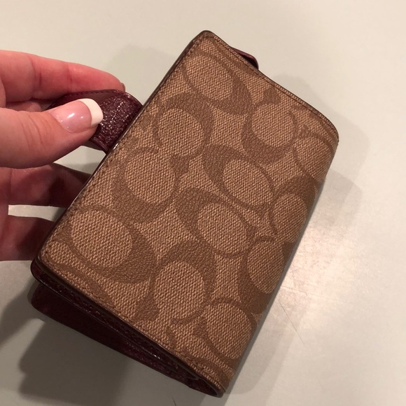 Coach Wallet - Picture 5 of 6